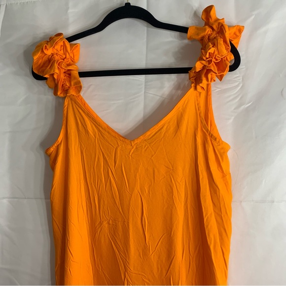 NWoT Vince Camuto Ruffle Strap Sleeveless Maxi Dress, size M - Picture 9 of 11